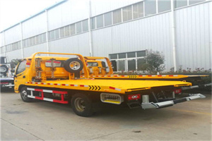 昭觉附近拖车救援搭电